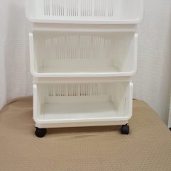 Storage tower