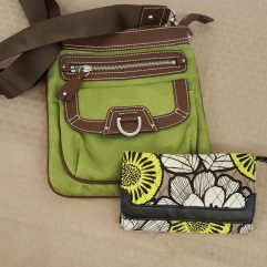 Crossbody -St John's Bay - Vera Wallet