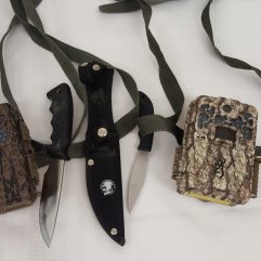 Trail Cams with Knife set