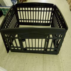 Doggy playpen with door