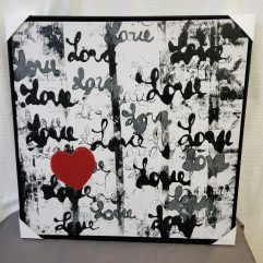 LOVE Canvas! Perfect for valentine's day ❤️