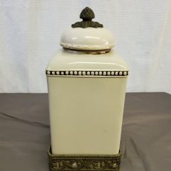 Large cannister
