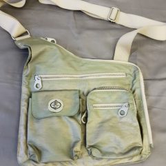 Baggallini green - grey