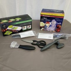 Kitchen Tools & Pampered Chef items