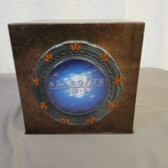 The complete series  Stargate SG-1 Collectors Edition
