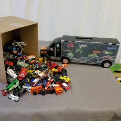 Hot Wheels & Matchbox Cars