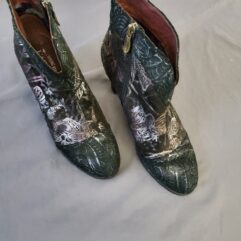 L'ARTISTE Boots