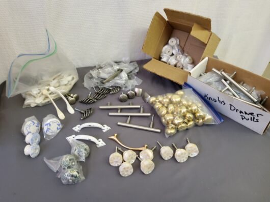 Handles- Drawer Pulls - Image 2