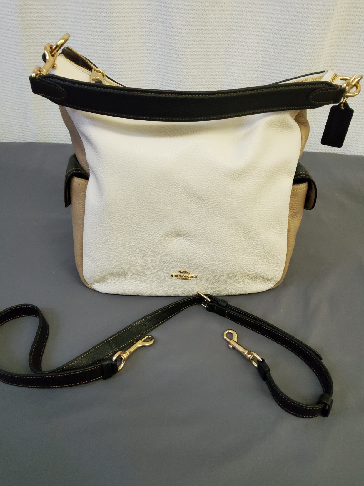 Coach - Black & Beige Bag
