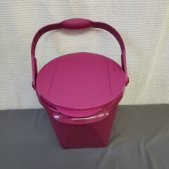 Tupperware Storage Container with handle