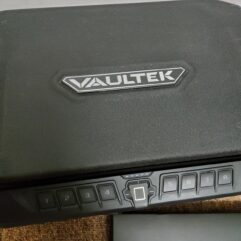 Vaultek  VT20i/VT10i  Gun Safe