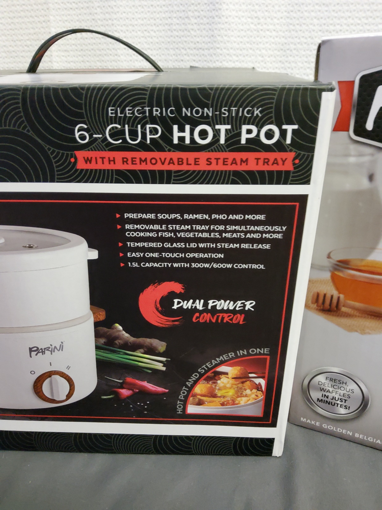 Parini Hot Pot & Waffle Maker - Image 2