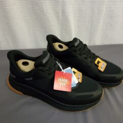 Skechers Slip On- mens